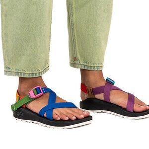 Pride rainbow Chaco athletic sandals limited edition unisex men’s 10 woman’s 12